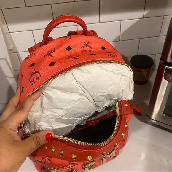 🚫SOLD🚫MCM BACKPACK - Picture 11 of 16